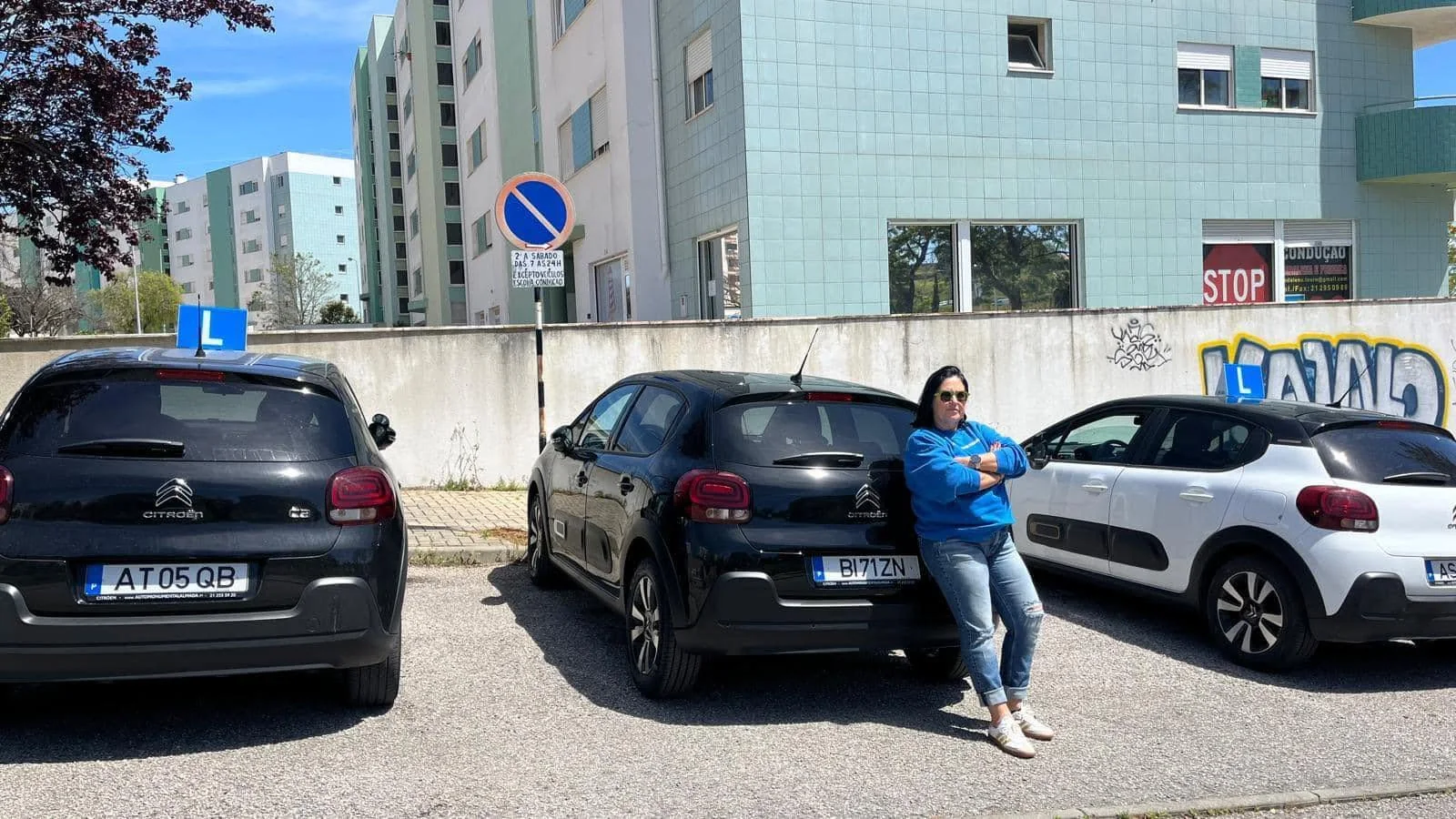Viaturas de aprendizagem da escola de condução
